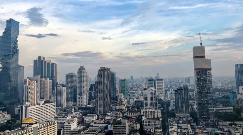 Deux jours après la trêve, la Thaïlande accuse le Cambodge.
