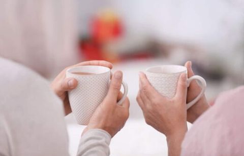 Dix ans de visites de Macron à Marseille : Narcotrafic, Pape, Raoult, JO, Vélodrome.