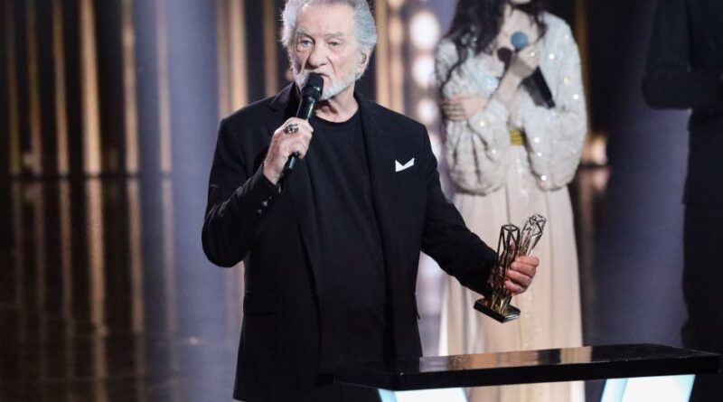 Eddy Mitchell se projette vers 2026 après son « annus horribilis »