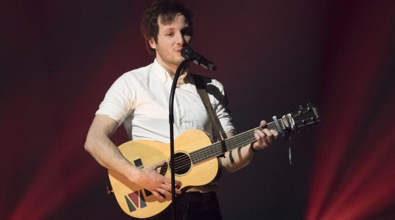 « Emerveillement quotidien » : Vianney a-t-il terminé sa cabane pour Noël ?