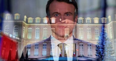 Emmanuel Macron s'engage à travailler "jusqu'à la dernière seconde" de son mandat.