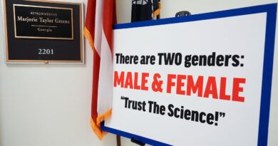 États-Unis : La Chambre des représentants adopte l'interdiction des soins médicaux pour mineurs transgenres