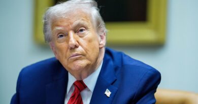 Etats-Unis : Trump qualifie les migrants de « déchets » dans une attaque.