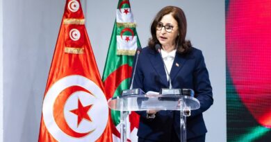 Forum économique tuniso-algérien : intégration énergétique et économique renforcée.