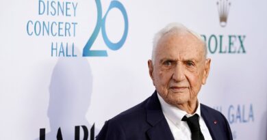 Frank Gehry, architecte du Guggenheim de Bilbao, est mort à 96 ans.