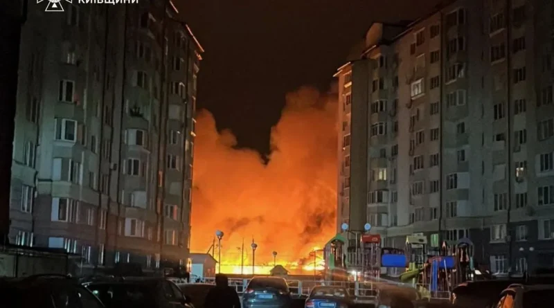 Frappes massives de drones et de missiles russes sur l'énergie ukrainienne