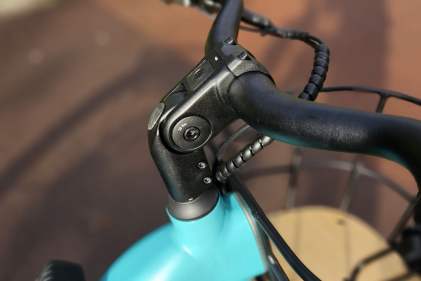 Vefaa Bonjour potence