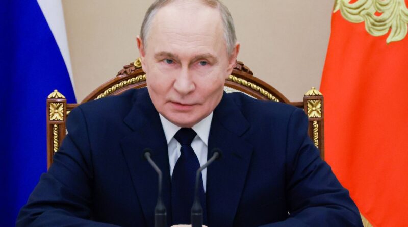 Guerre en Ukraine : Poutine et Zelensky s'échauffent, Trump « très en colère »