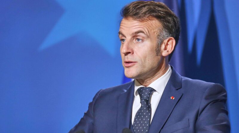 Guerre en Ukraine : Poutine prêt à discuter avec Macron, l'Élysée réagit