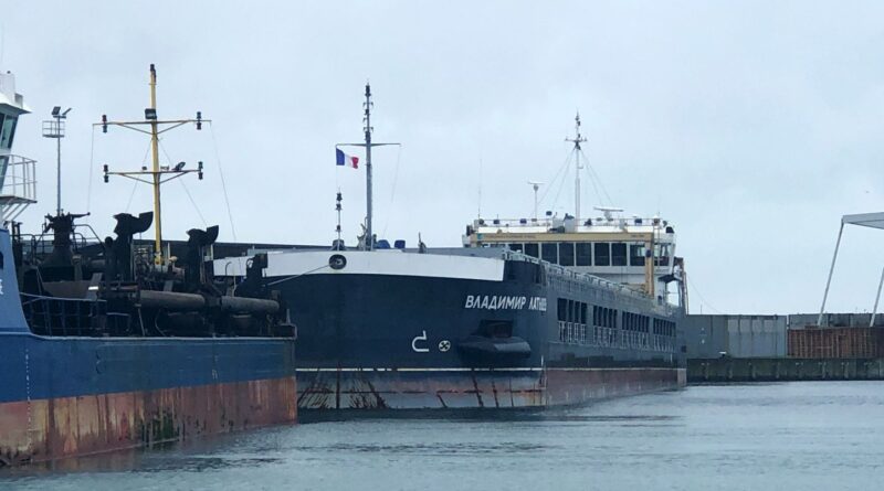Guerre en Ukraine : vente aux enchères du cargo russe à Saint-Malo ?