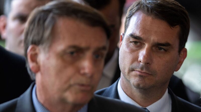 Jaïr Bolsonaro nomme son fils aîné candidat à la présidentielle 2026.