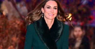 Kate Middleton et la princesse Charlotte, duo inattendu au piano