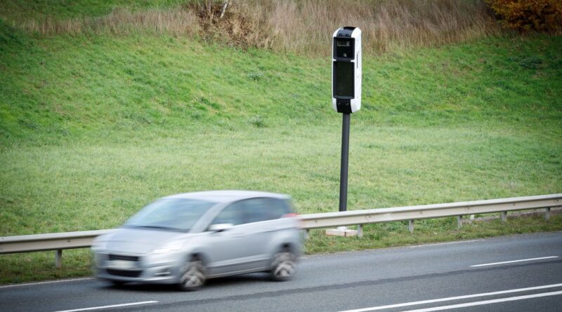 La vertu du flash : se réjouir d'un radar à 50 km/h ?