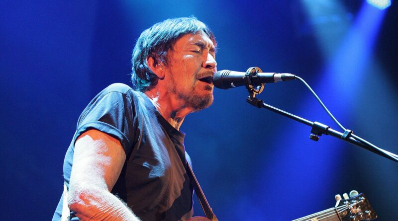 Le chanteur britannique Chris Rea est décédé à 74 ans.