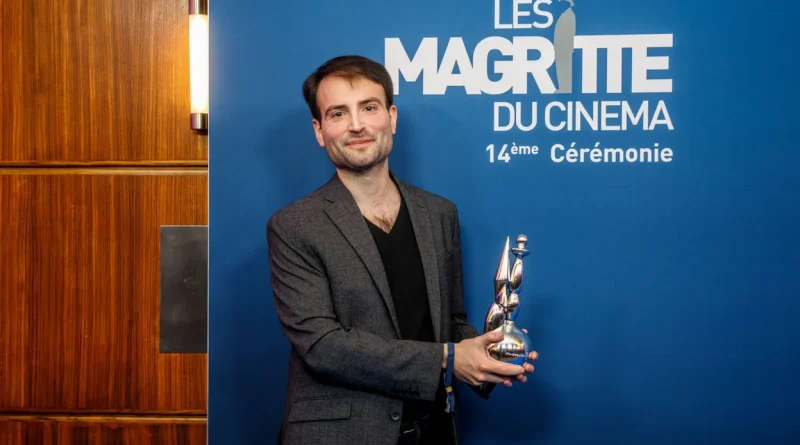 Le gouvernement atténue sa réforme fiscale : artistes soulagés partiellement.