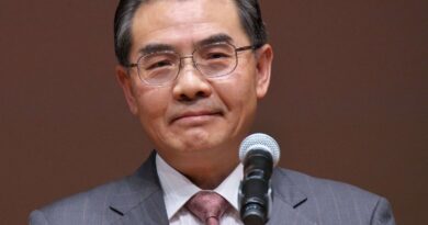 Le Japon ne convoque pas l'ambassadeur de Chine après incident aérien.