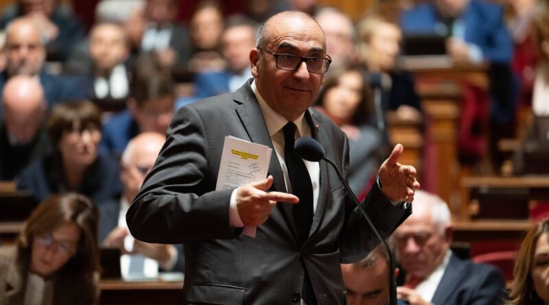 Le ministre Laurent Nuñez ne favorise pas l'interdiction du voile aux mineures.