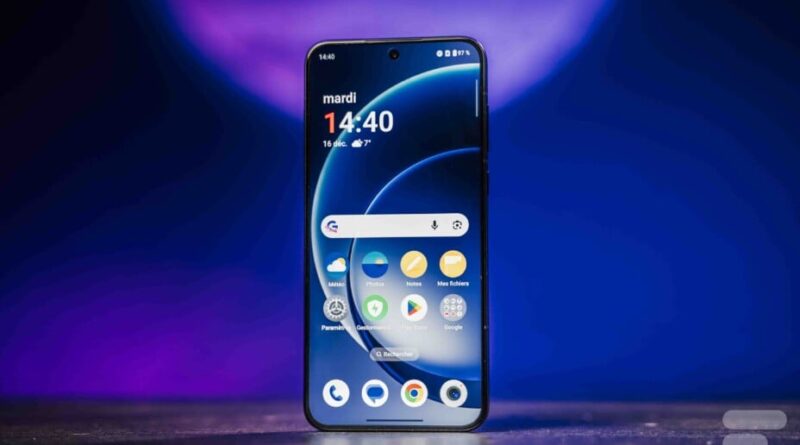 Le OnePlus 15R, smartphone qui n'est pas difficile à réparer.
