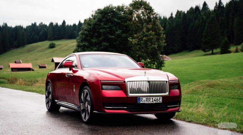 Les 3 voitures électriques de Survoltés sélectionnées en décembre 2025