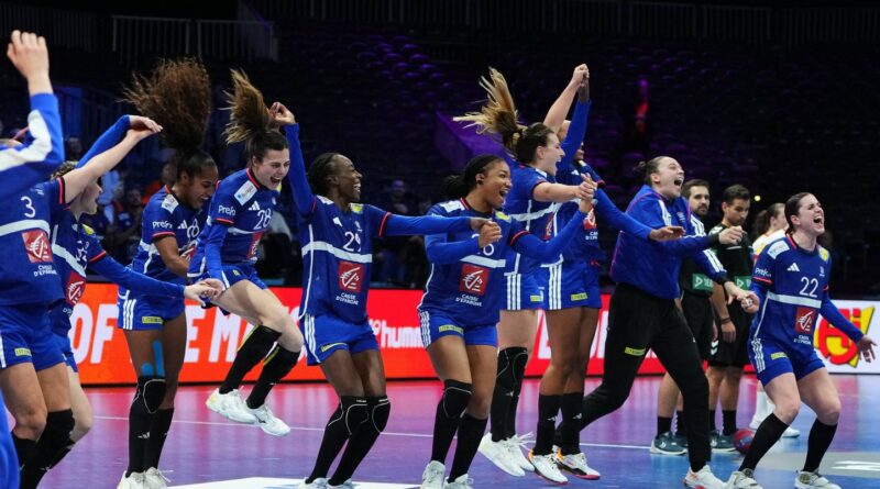 Les Bleues se rebiffent contre le Danemark et atteignent les demies contre l'Allemagne.