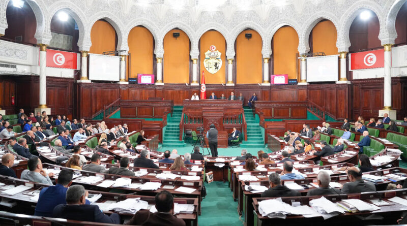 L’impôt sur la fortune est officiellement adopté.