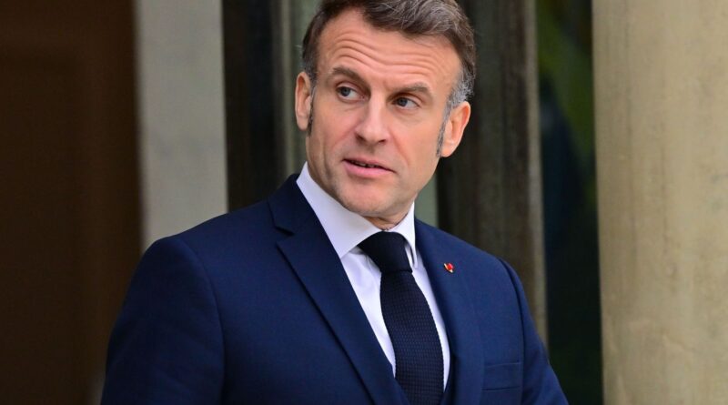 Loi spéciale : Macron réclame un budget pour janvier, l'Élysée s'impatiente