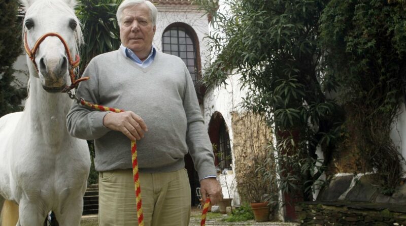 Luxe : Un héritier d'Hermès réclame 14 milliards d'euros à LVMH et Bernard Arnault