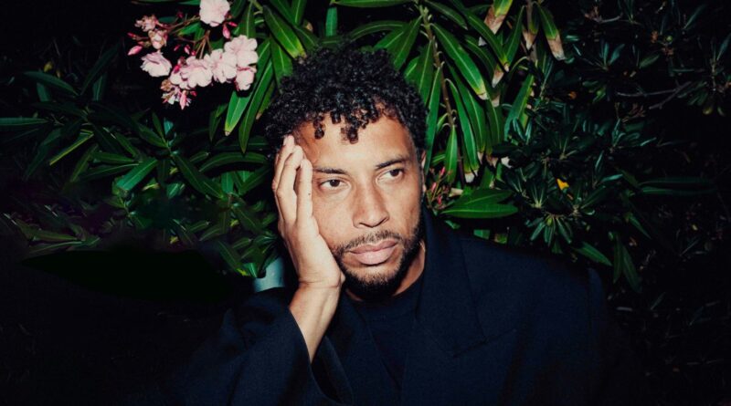 « Mon combat, c’est d’être dans la douceur : Disiz sort son 14e album »