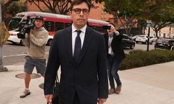 Mort de Matthew Perry : 2,5 ans de prison pour son médecin.