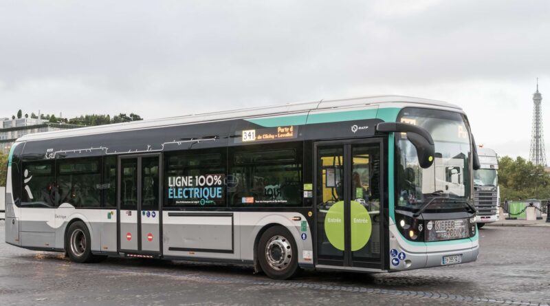 Municipales 2026 à Paris : David Belliard propose la gratuité des bus