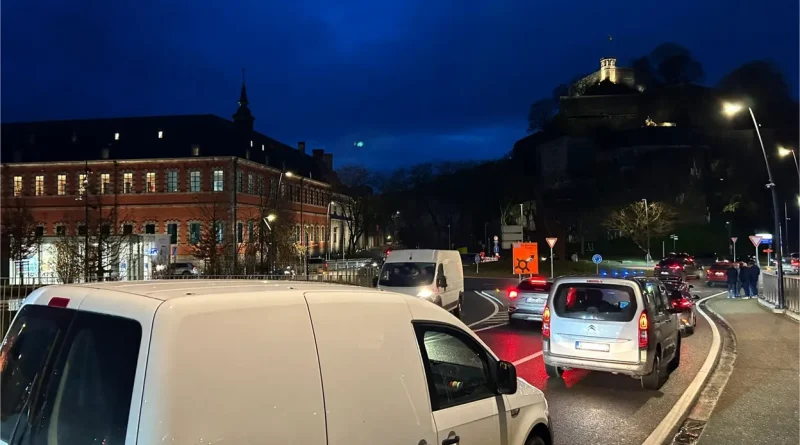 Namur : au marché de Noël, pas de frénésie d'achat.