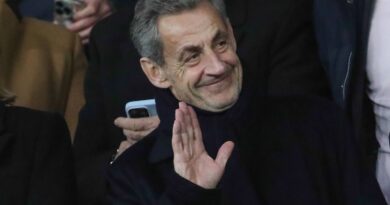 Nicolas Sarkozy remercie Marine Le Pen, « une des meilleures surprises »