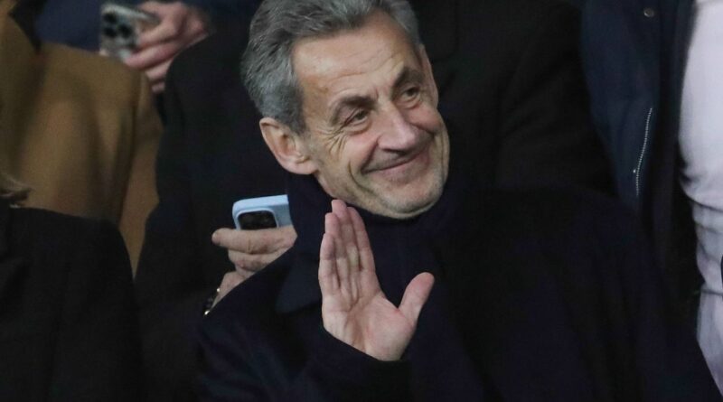 Nicolas Sarkozy remercie Marine Le Pen, « une des meilleures surprises »