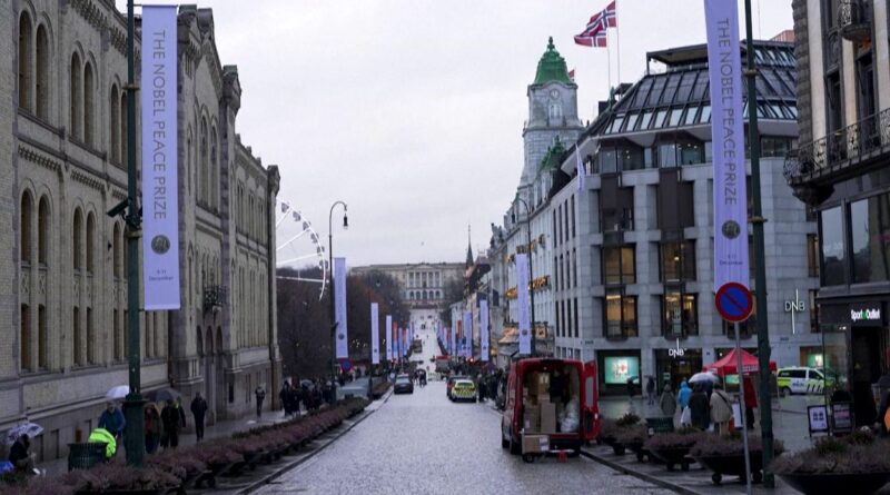 Norvège : la famille de la prix Nobel de la Paix Machado et des chefs d'État à Oslo pour célébrer la lauréate
