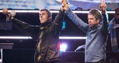 Oasis composera et interprétera le générique du prochain « James Bond »