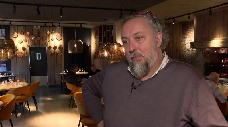 "Parlons solutions" : Margaux, "serial worker", enchaîne plusieurs métiers en pénurie.