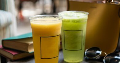 Plastique : L’interdiction des gobelets jetables repoussée de quatre ans.