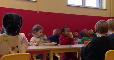 Plus de 55.000 enfants ne reçoivent pas de repas complets à l'école.
