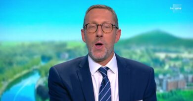 Plus de 7000 jeunes participent aux séances d'information sur le service militaire.