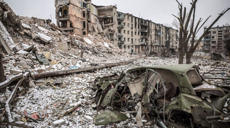 Poutine : les troupes russes "avancent sur tout le front" en Ukraine.