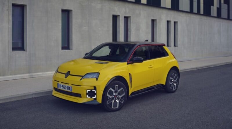 Renault 5 E-Tech en 2025 : comparatif des versions disponibles