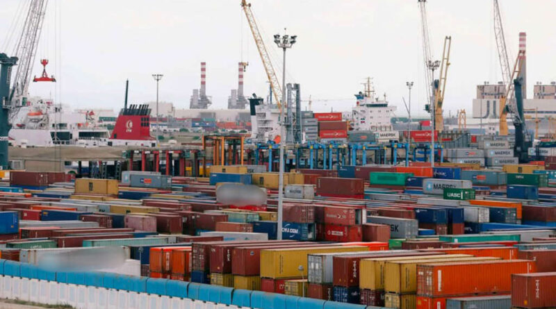 Retrait rapide des conteneurs en séjour prolongé à Radès