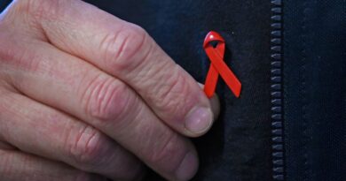 Sida : Alerte du Conseil national du Sida sur financements et accès aux soins