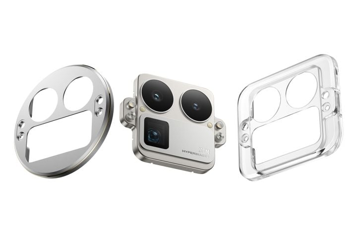 Trois «coques» permettent de personnaliser le bloc photo du Realme GT 8Pro.