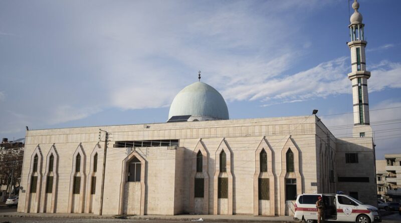 Syrie : Trois morts lors d'une manifestation des Alaouites après l'attaque d'une mosquée