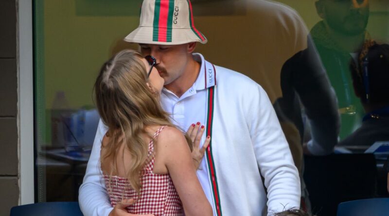 Taylor Swift dévoile la lettre d'amour de Travis Kelce après l'Eras Tour