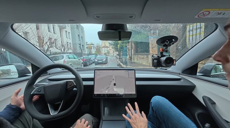 Test du Tesla FSD à Paris : attente d'une autorisation en Europe.