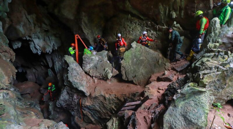 Thaïlande : Un moine bouddhiste ne sort pas d'une grotte depuis quatre jours
