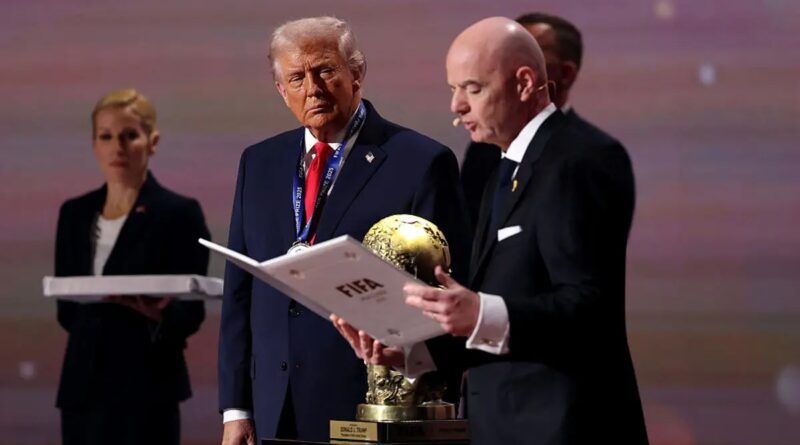 Trump reçoit le premier Prix FIFA de la Paix.