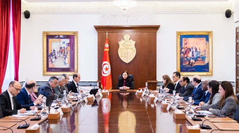 Tunisie : La cheffe du gouvernement présente les priorités du projet de loi sur l'investissement